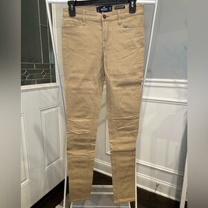 NWOT Hollister Tan Skinny Jeans